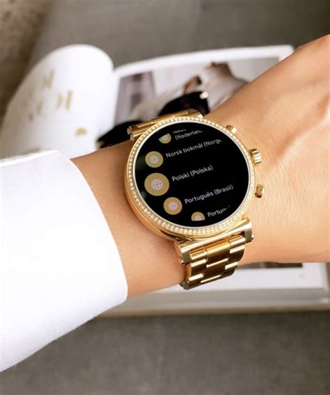 smartwatch michael kors damski media markt|Michael Kors Access smartwatches: Pick the best for you.